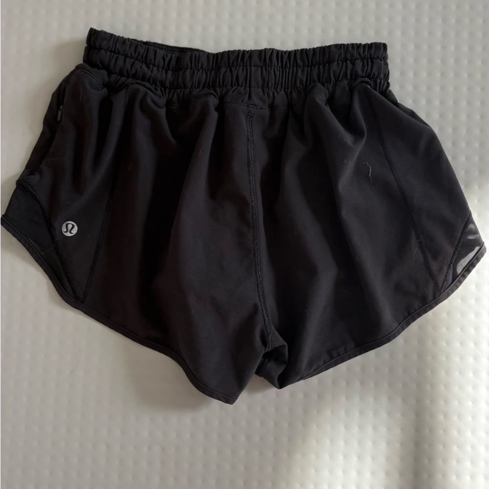Lululemon Black Hotty Hots: Size 2